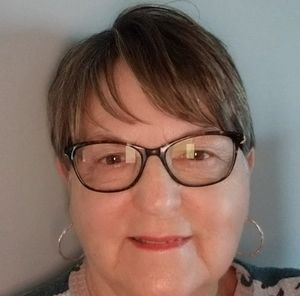 Meet your Posher, Glenda